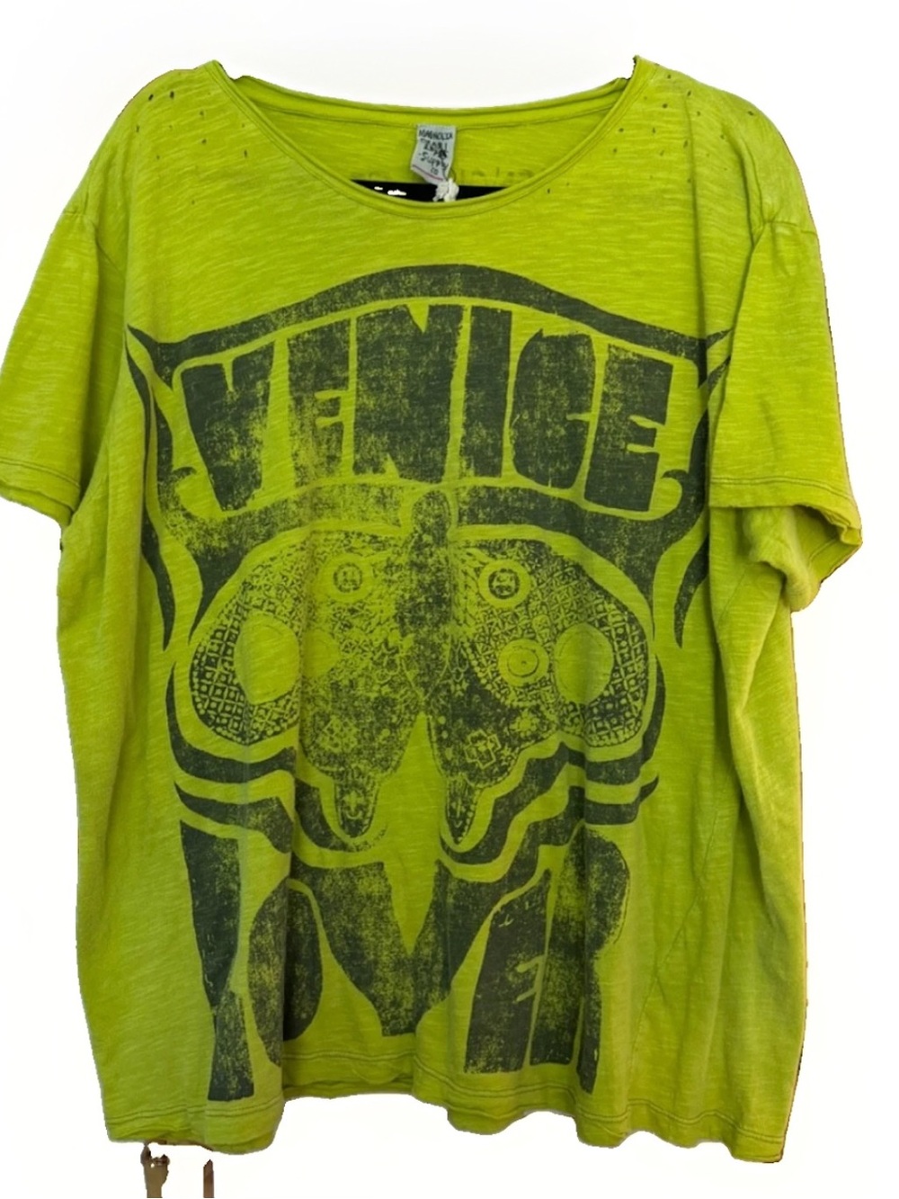 Magnolia Pearl 💚💛 Venus Love Butterfly Tee - NWT - Neon Green